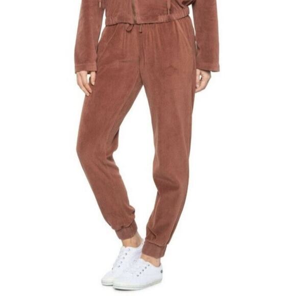 Young Fabulous & Broke Ollie Joggers - Picture 1 of 6